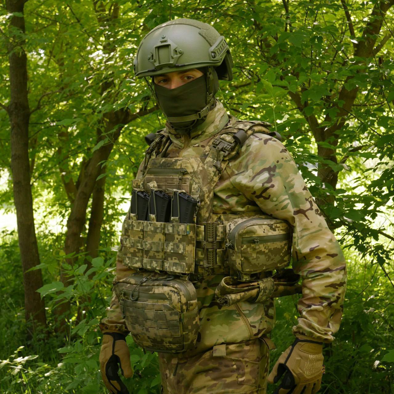 Strike Face — повна екіпіровка